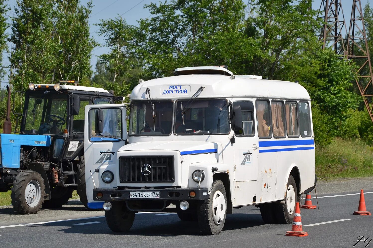 Как выглядит новый кавз КАвЗ 4235 2007, 2008, 2009, 2010, 2011, автобус, 1 поколение технические характе