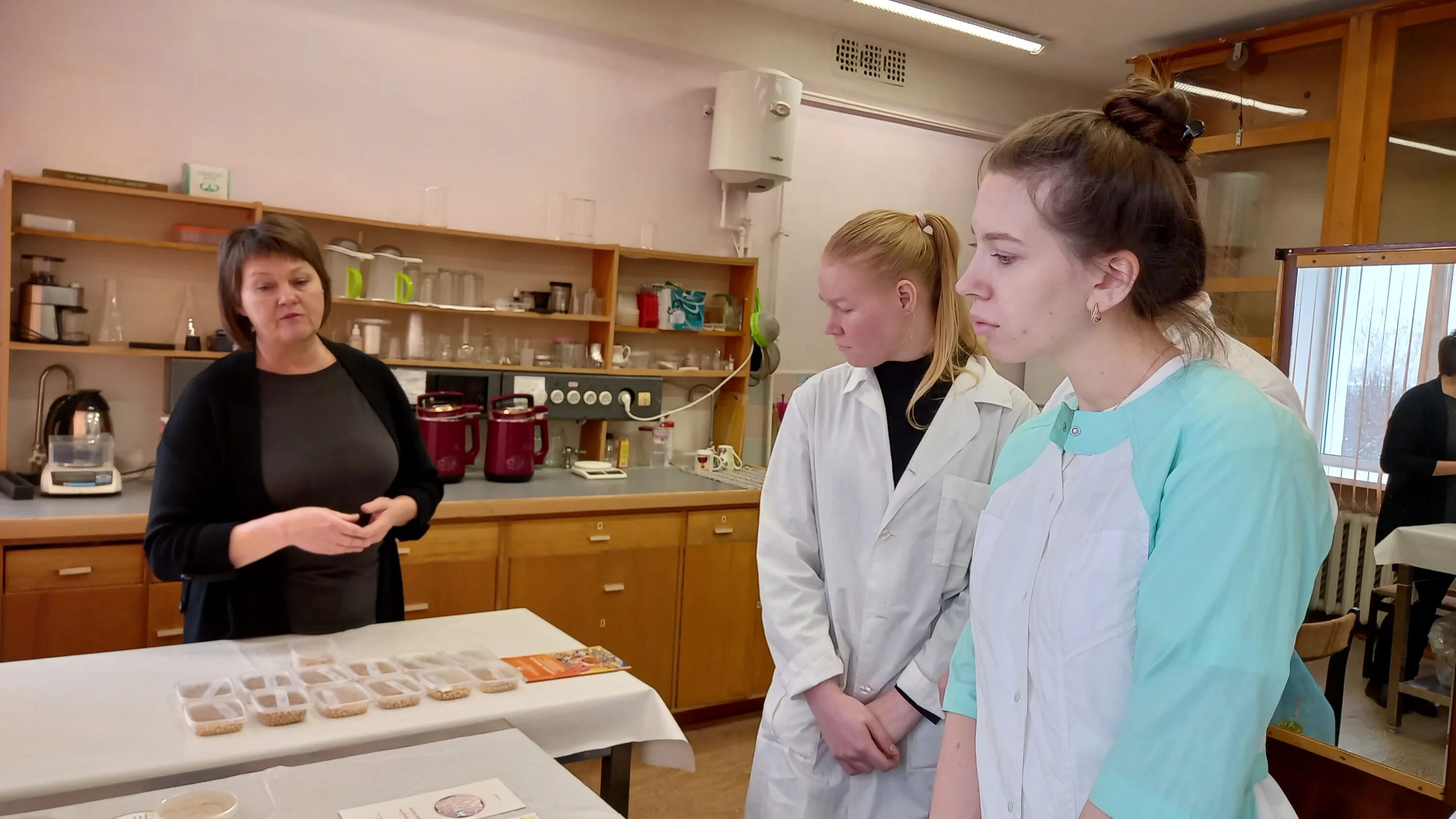 Александров сергей мфц владивосток. Нии сои образование. Татагроэкспо 2023 фото. Индустриальная зона. Калицкая благовещенск внии сои.