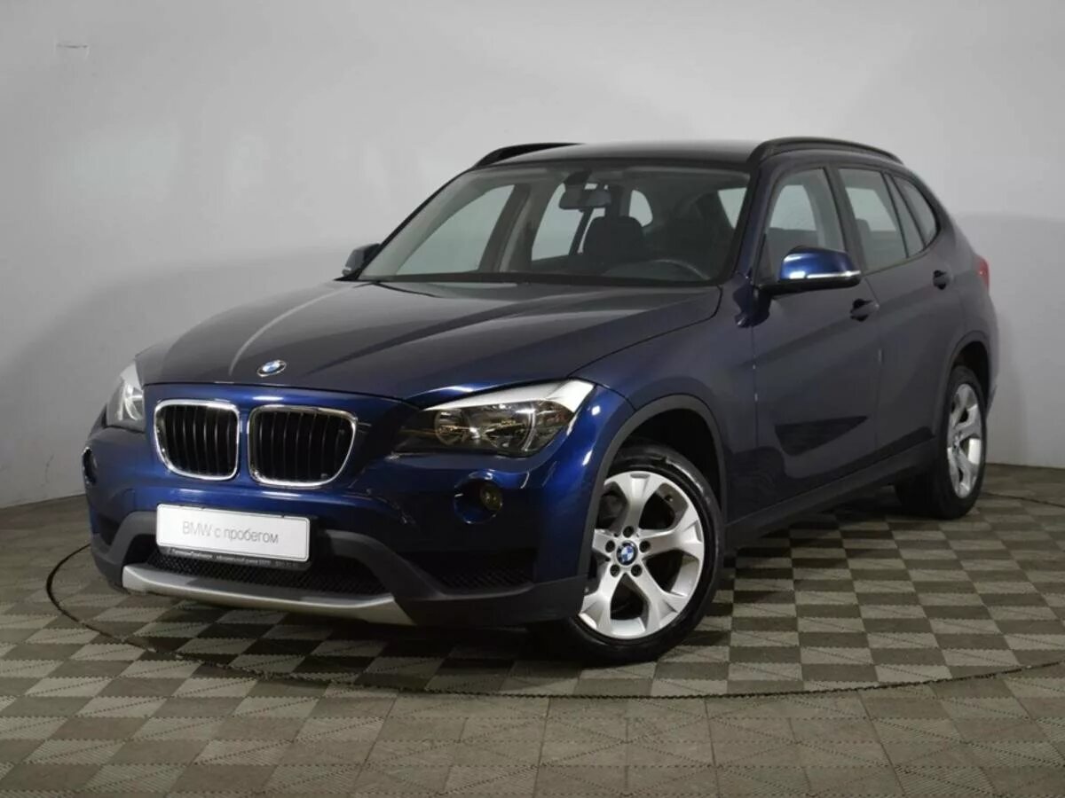 X 1 20 46 x 1. BMW x1 18i i (e84). БМВ x1 синяя. BMW x1 e84 синий. BMW x1 18i i (e84) Рестайлинг.