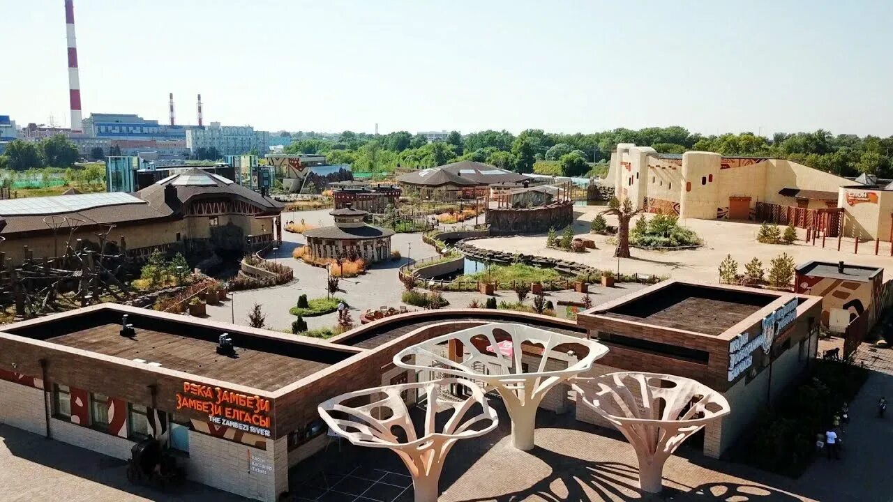 Казанский зоопарк адрес. Старый зоопарк казань. Река замбези, казанский зооботанический сад, казань. Новый казанский зоопарк река замбези. Старый зоопарк казань.