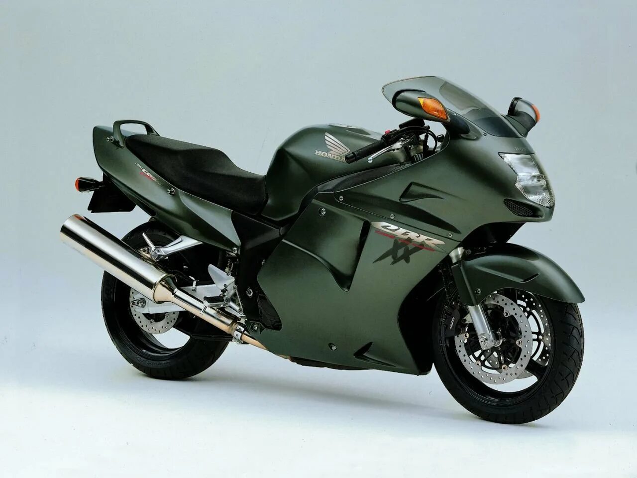 Honda 1100 blackbird. Хонда дрозд 1100. Honda 1100xx super blackbird. Cbr1100xx super blackbird. Honda 1100 blackbird.