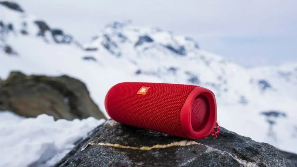 Динамик jbl flip. JBL Flip 5. JBL Flip 5 Red. Портативная акустика JBL Flip 5. Колонка JBL Flip 5 красная.