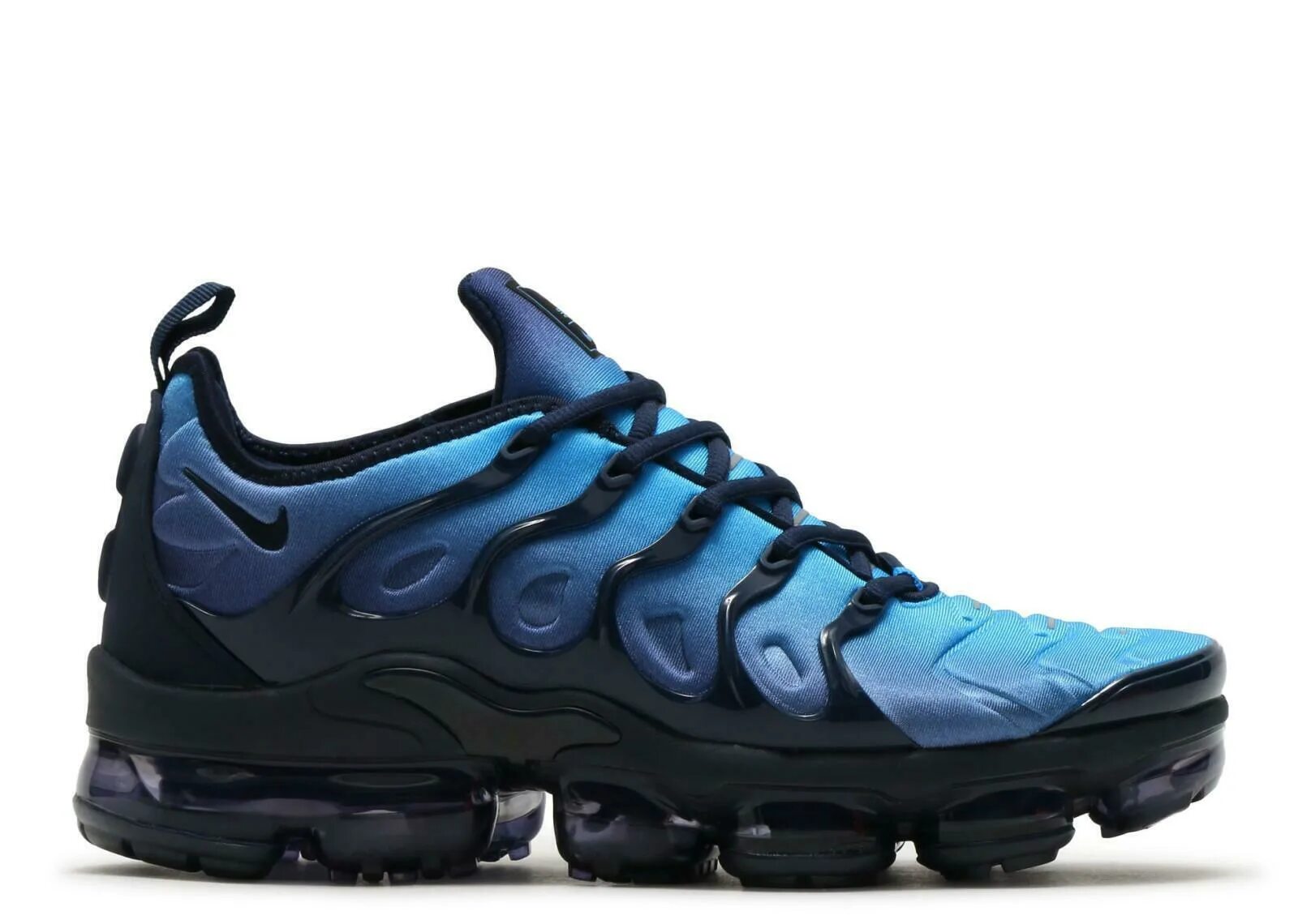 Кроссовки аир макс плюс. Nike Air VAPORMAX Plus. Nike Air Max VAPORMAX Plus. Кроссовки Nike Air VAPORMAX Plus. Nike VAPORMAX Plus синие.