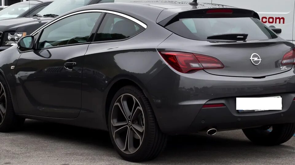 Opel astra j gtc. Джей ти си. Opel astra gtc 2013. Опель астра gtc купе. Opel gtc j.