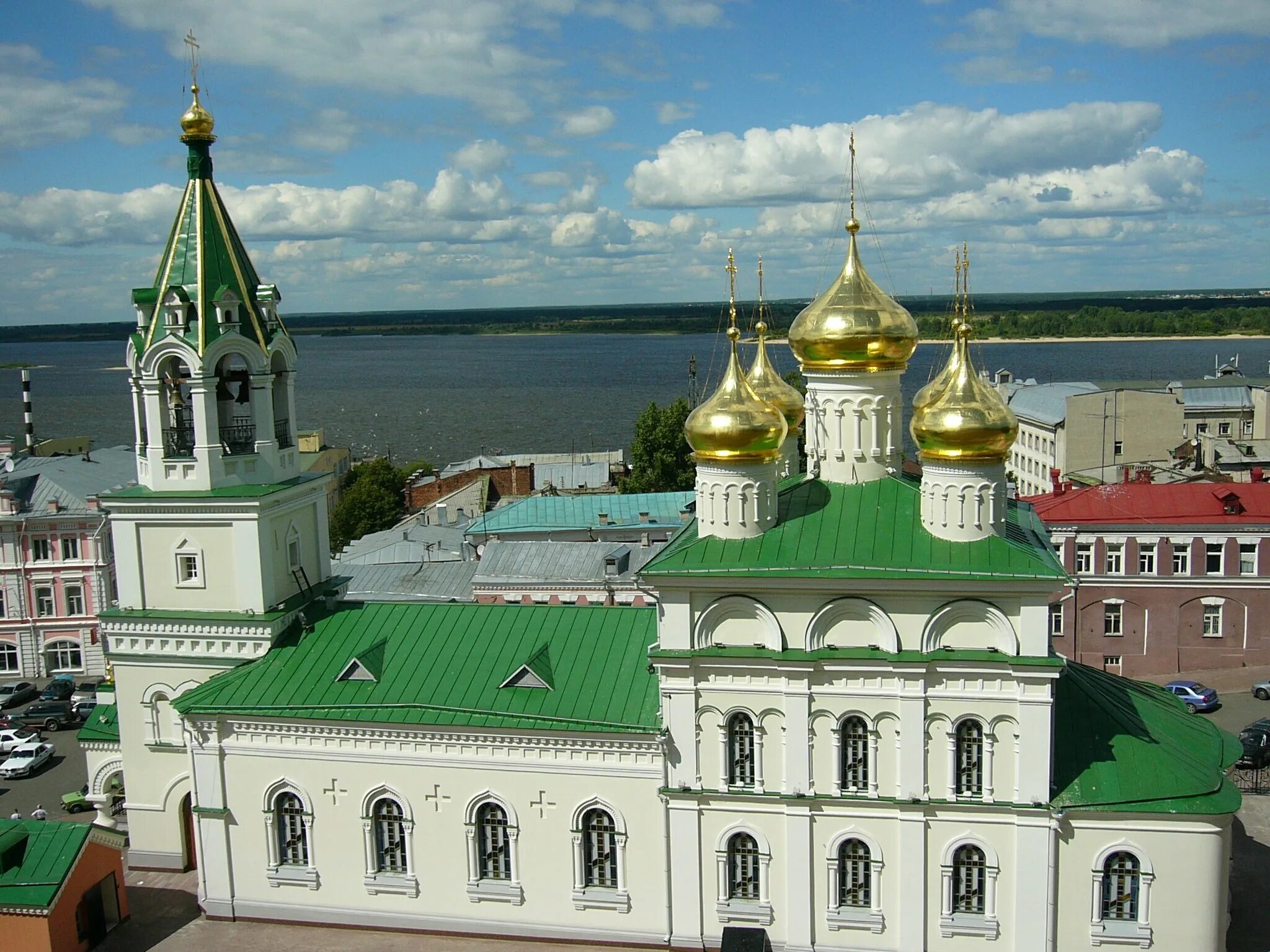 Церковь нижний новгород сайт. Храмы Нижнего Новгорода. Свято-Духовская Церковь (Нижний Новгород). Церковь Рождества Пресвятой Богородицы Нижний Новгород. Кремль Нижний Новгород Симеоновская Церковь.