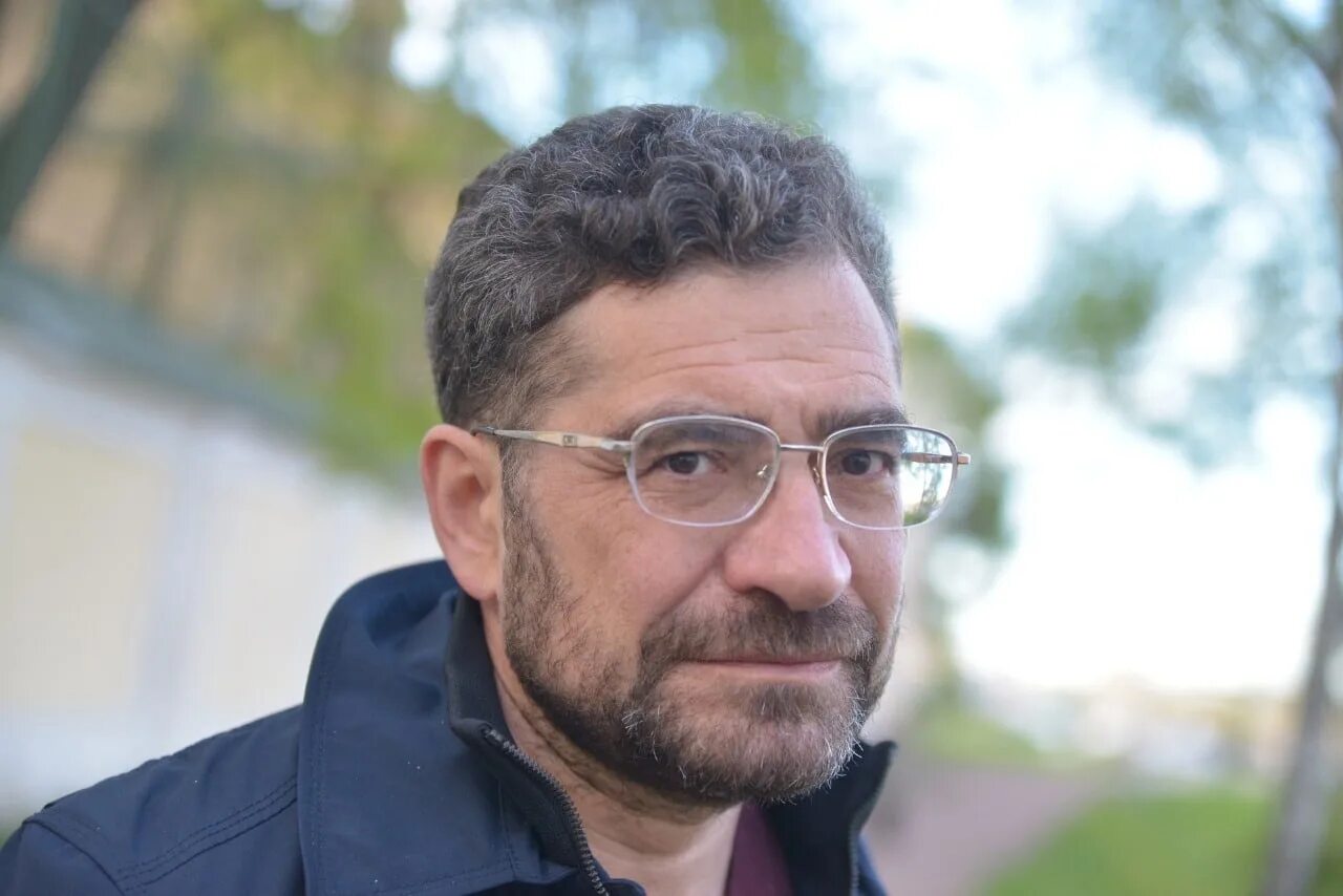 Где сейчас находится ведущий гуревич. Евгений давыдович гуревич. всеволод евгеньевич давидович.