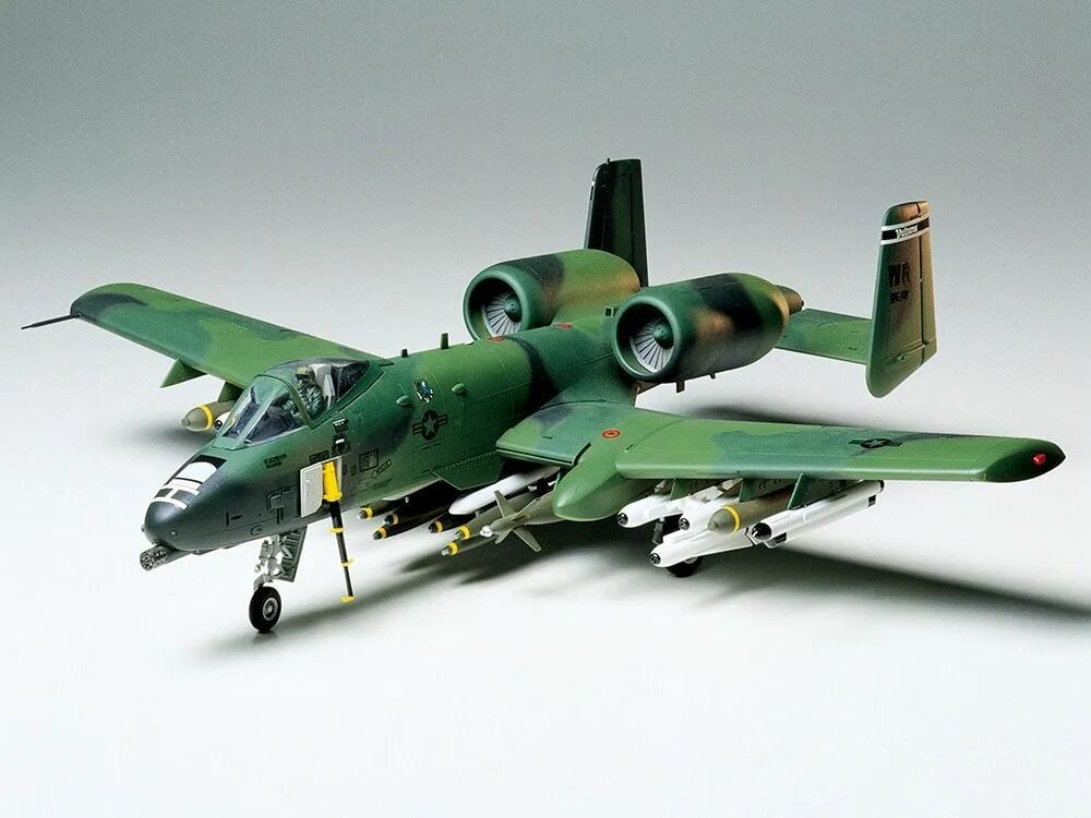 Купить самолет 1 48. A-10 Thunderbolt модель Тамия. A-10a Thunderbolt II 1/48. 1/48 Самолет a-10a "Thunderbolt II" (Tamiya, 61028). 61028 Tamiya 1/48.