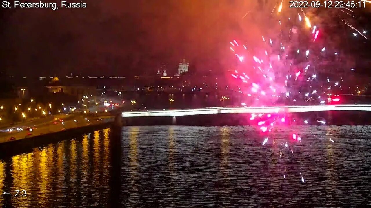 Видео трансляция санкт петербург. Салют с литейного моста. разводные мосты в санкт-петербурге. алые паруса санкт-петербург салют. салют футаж.