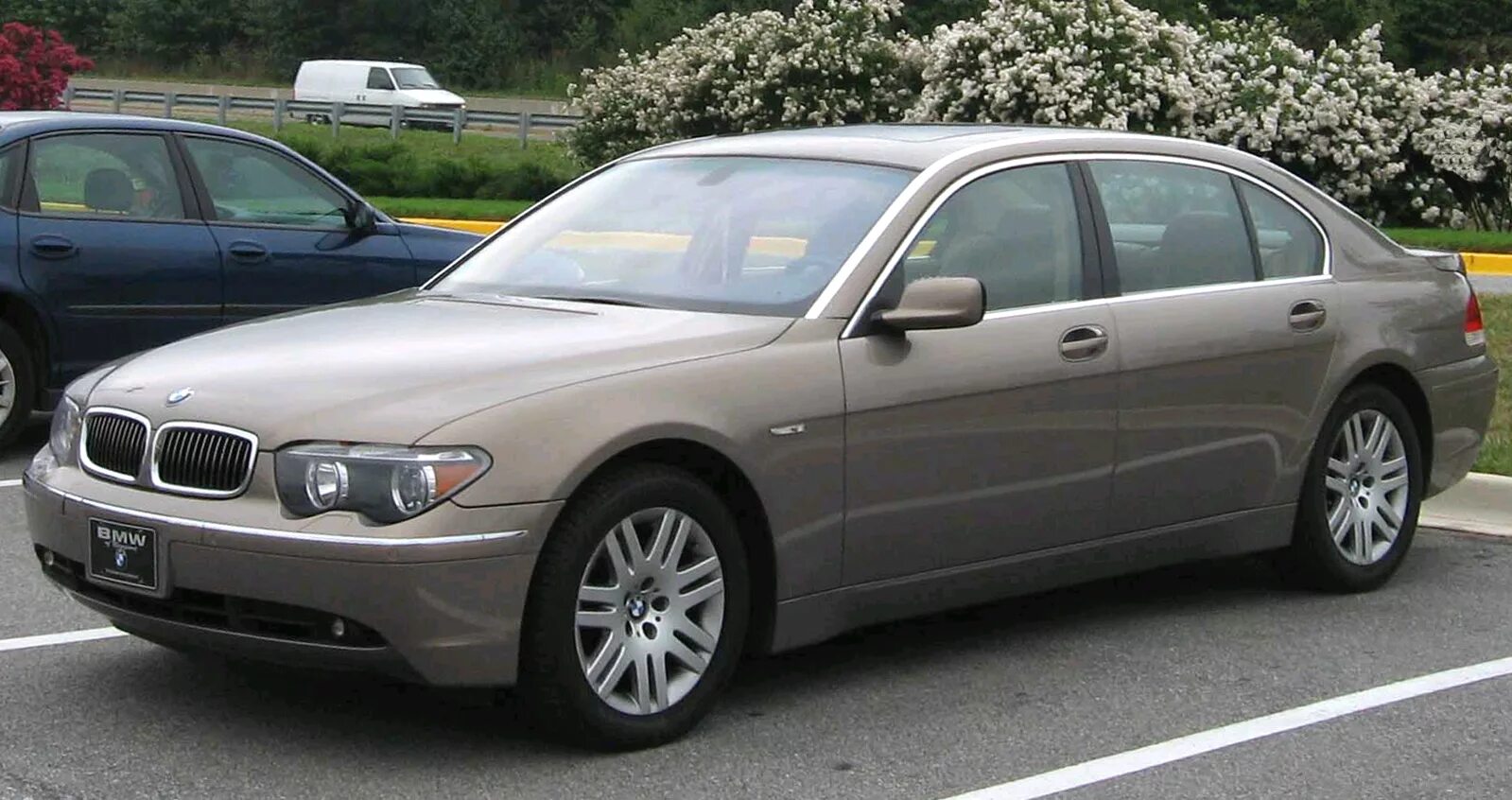Bmw 745 2004. Bmw 7 65 кузов. Bmw 745 2004. Быв 745. Bmw 745 e65.