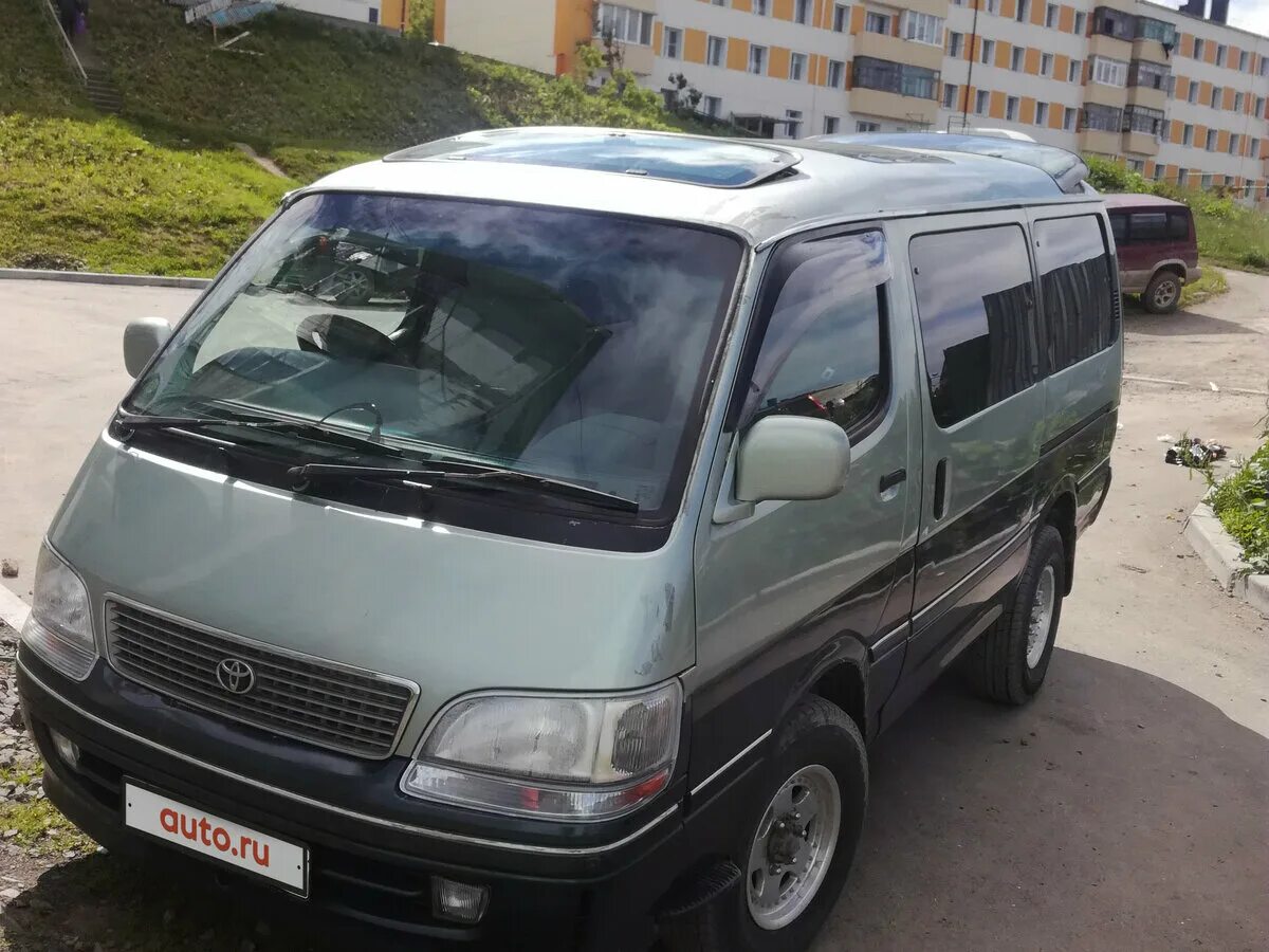 Тойота хайс 1998 года. Toyota hiace h100 1998. тойота хайс 1998. тойота хайс 1998 дизель. toyota hiace 1998 года.