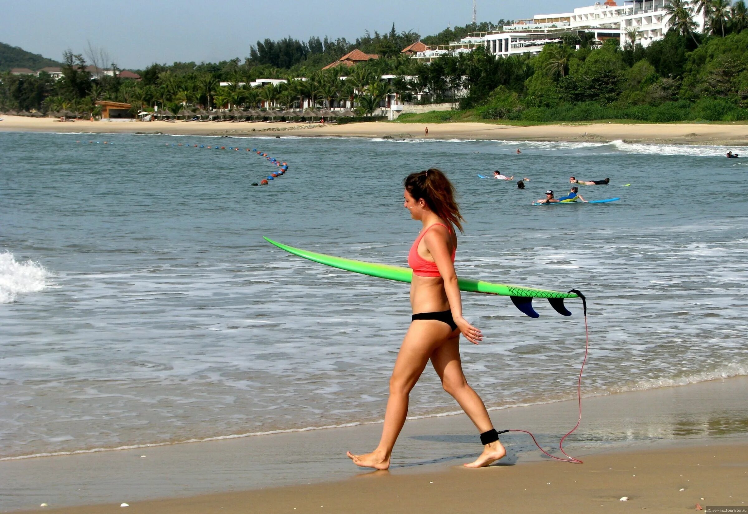 Тика украшение на голову. Замонавий прическа. Муй сар. Бофтани муйи кудакона. Муй сар.