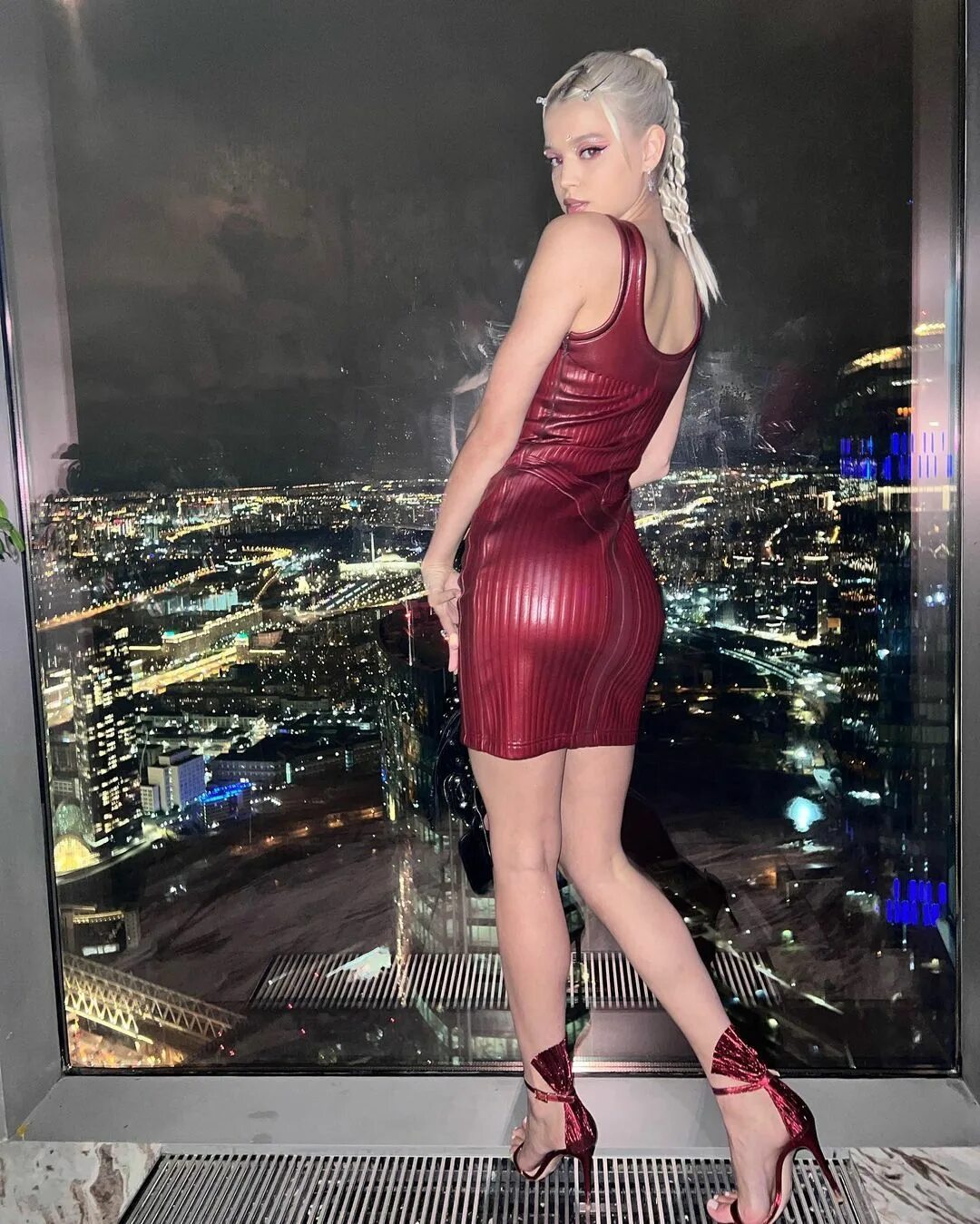 Юля гаврилина фото 2025. Юля гаврилина 2025. гаврилина 2025. юля гаврилина в платье. юля гаврилина фото 2025.