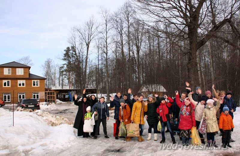 Православный лагерь. Лагерь златоуст калуга. Лагерь горный златоуст. Лагерь солнечный златоуст. Лагерь златоуст калужская область.