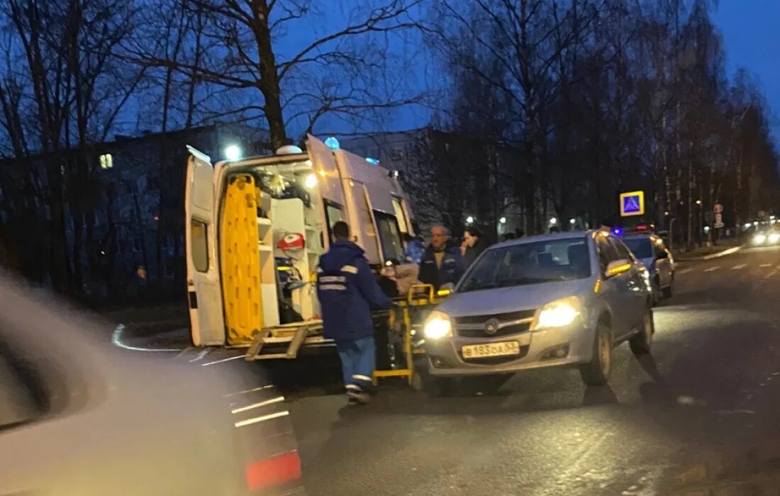 Чп 53 великий новгород дтп вчера. Последние происшествия великий новгород. Аварии в великом новгороде за сегодня. Чп 53 аварии происшествия великий новгород. Чп 53 великий великий новгород.