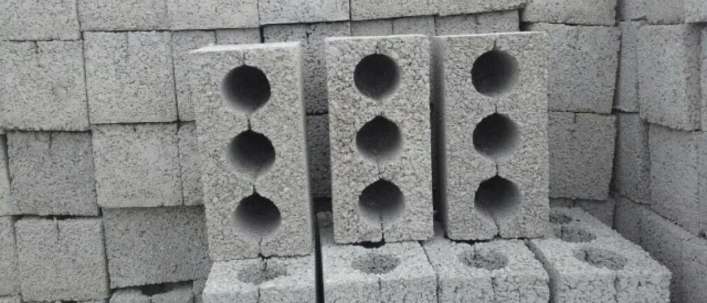 Керамзитоблок трехпустотный. Шлакоблок 600х300х200. Шлакоблок облегченный ставрополь. Шлакоблок ставрополь. Шлакоблок полублок.