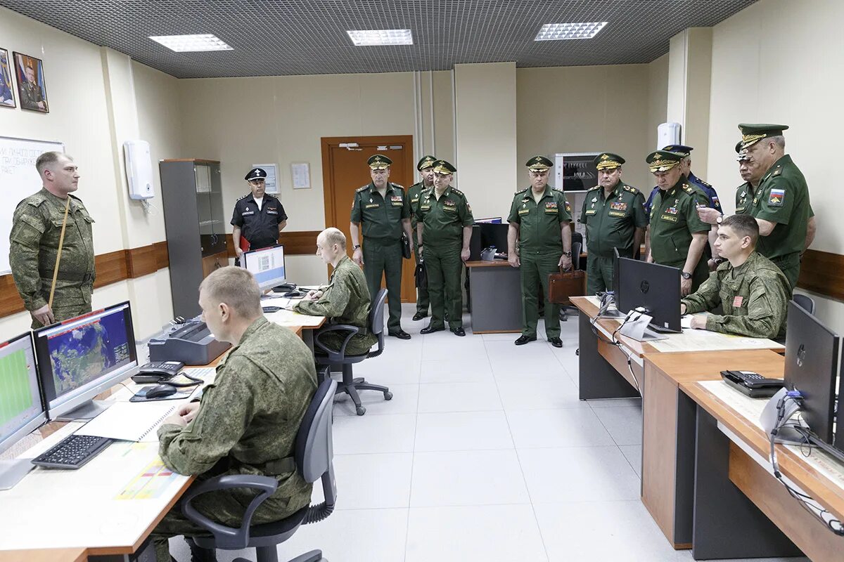 Организация боевого дежурства. Боевое дежурство. Контроль несения боевого дежурства. РЛС Воронеж. Боевое дежурство в армии.