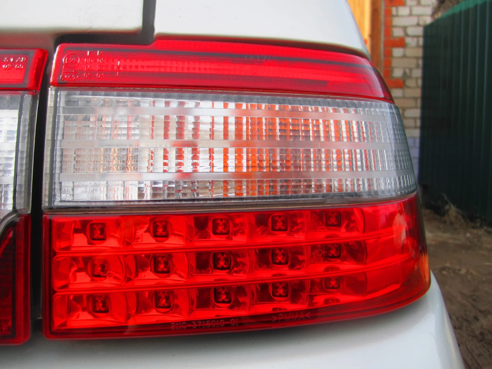 Диодные клюшки на ваз 2110. Клюшки 2110 диодные. Led клюшки ваз 2112. Клюшки 2110 диодные. Задние фары ваз 2110.