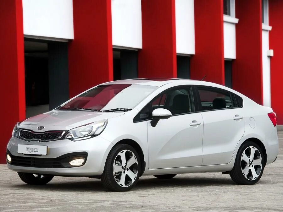 Модели rio. Kia Rio 2012. Kia Rio 3. Киа Рио седан. Киа Рио 2012 седан.