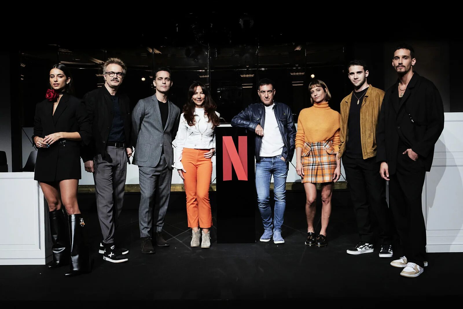 Берлин нетфликс 2025. Фильмы от нетфликс. netflix деньги. нетфликс в сша. спин офф.