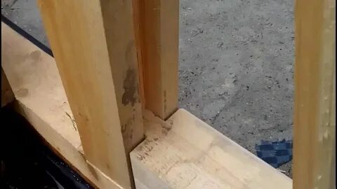 Брус дверного проема 9 букв