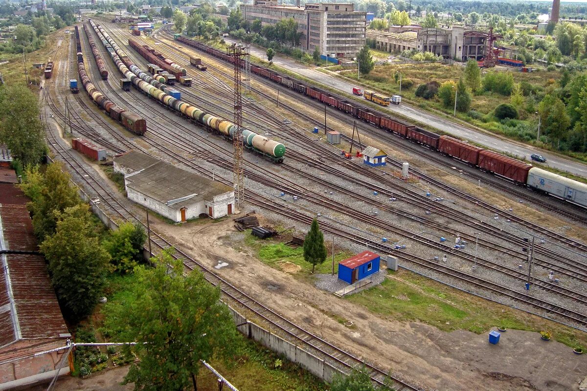 Рыбинская станция. Рыбинск-товарный ЖД станция. Рыбинск товарный станция. ЖД станция Рыбинск. Железнодорожная 9 Рыбинск.