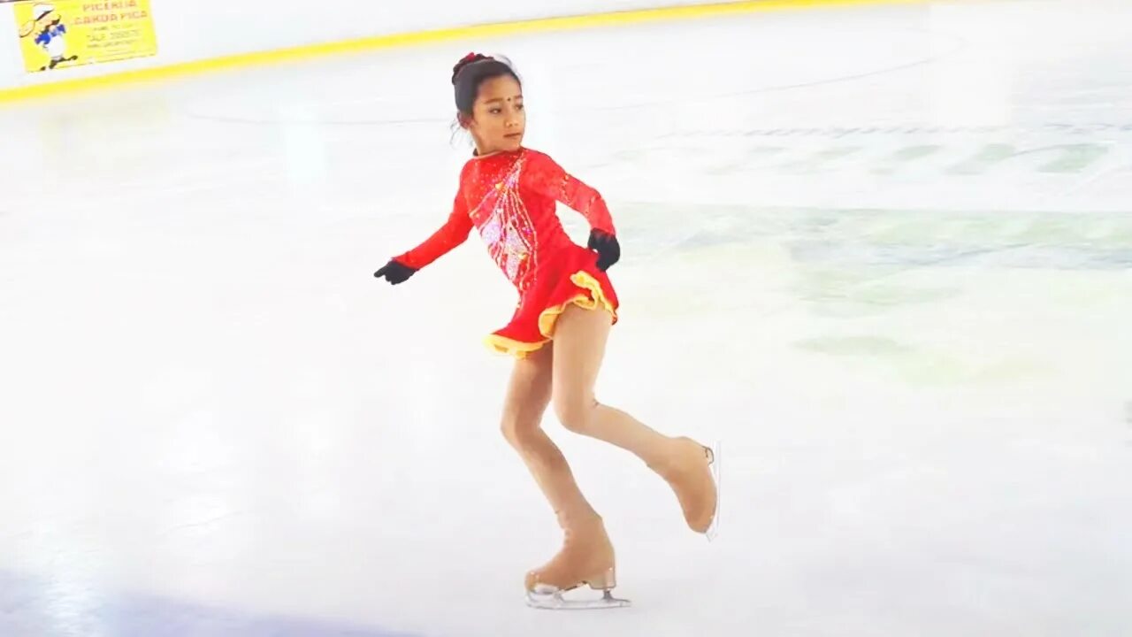 Аксель катание. Аксель фигурное катание. Фигурист фигуристки аксель. Аксель фигурное катание. Аксель катание.