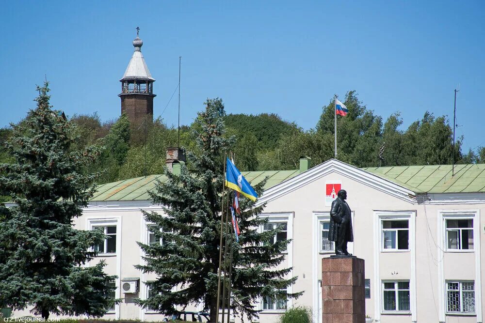 Юрьевец Ивановская область. Провинция город Юрьевец Ивановская. Здание администрации г. Юрьевец Ивановской. Юрьевец дом Миндовского. Сфр ивановская область