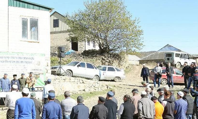 Погода в ичине. Село ичин Сулейман Стальский район. Село Качалкент Сулейман Стальский район. Село ичин Сулейман Стальский район мечеть. Село ичин село ичин.