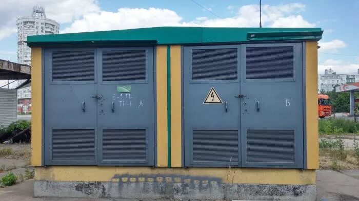 Комплектная подстанция (тп-614). Трансформаторная будка (тр р 250). Подстанция трансформаторная комплектная ктпб(м)-35/6-5ана-2х10000-хл. Понижающие трансформаторные подстанции. Комплектная двухтрансформаторная подстанция.