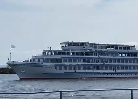 Экскурсия на теплоходе ульяновск