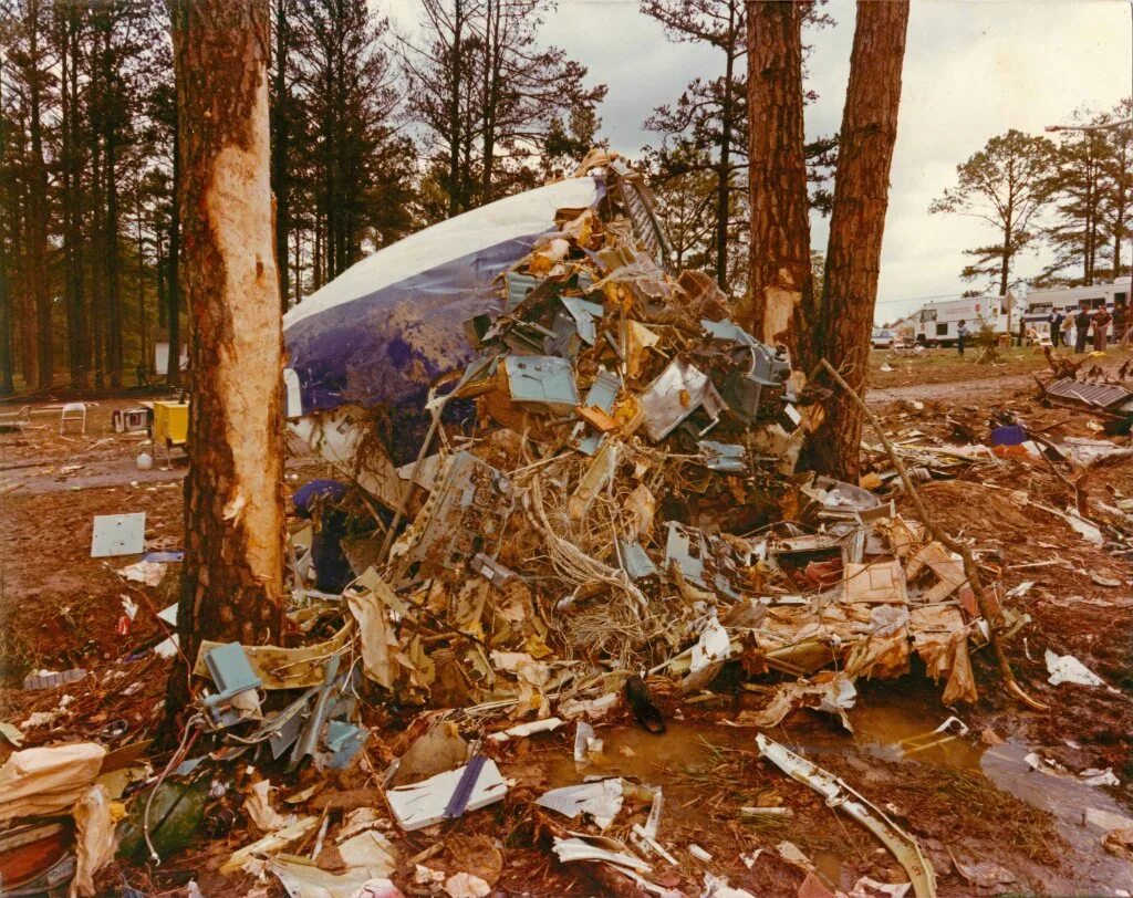 Рейс 242 Southern Airways. Southern 242. Crash site