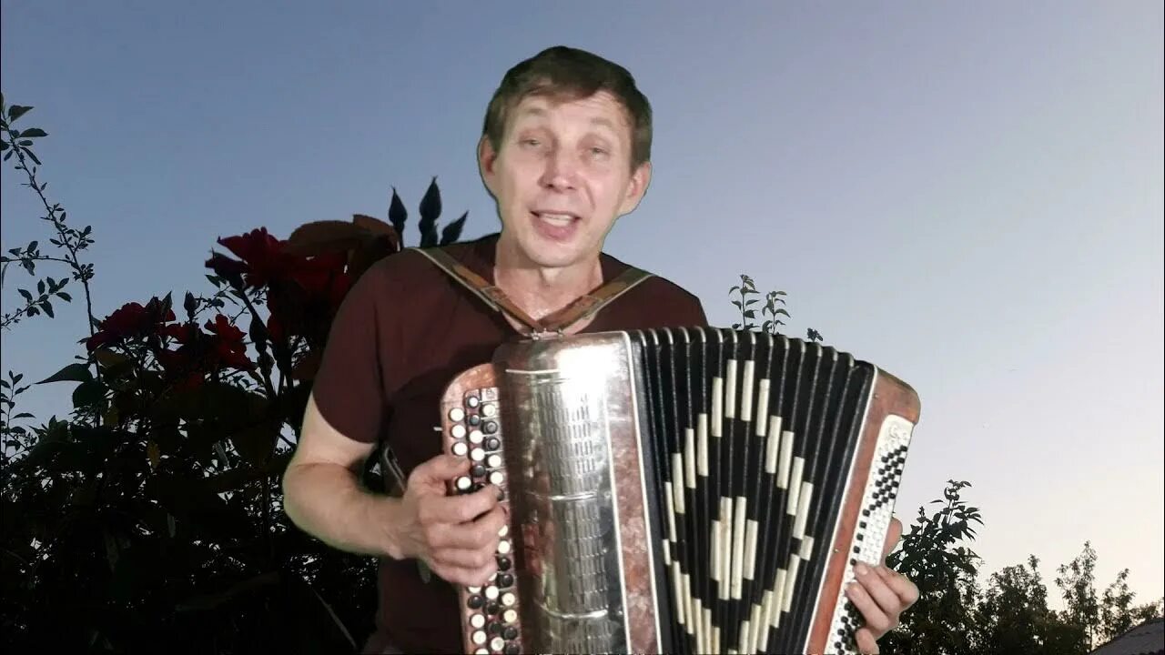 Помнишь девочка гуляли мы в саду песня. Новиков помнишь девочка гуляли. помнишь девочка гуляли мы в саду а.новиков. помнишь девочка а.новиков.