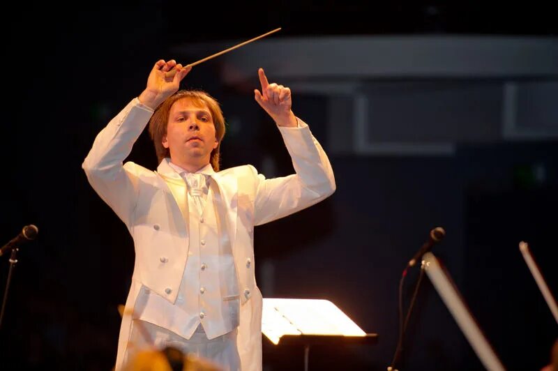 лев дирижер. лев дирижер. лев дунаев дирижер. сергей горчаков дирижер. лев дирижер.