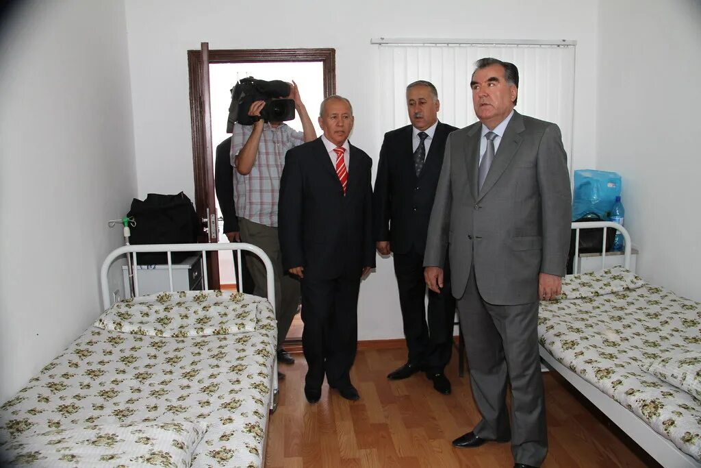 Ба 64 чертежи корпуса. Кор дар ёвон. Ба-64 бронеавтомобиль модель. Корхонаи дузандагии. Ба кор.