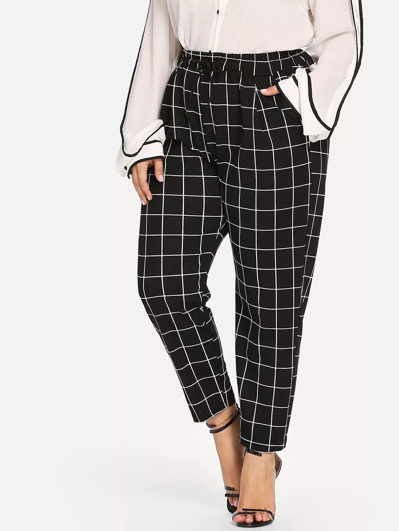 Штаны в клетку женские широкие. Брюки слим фит клетчатые. Tommy hilfiger брюки в клетку женские 2022г. Штаны в клетку женские. Клетчатые штаны мужские.