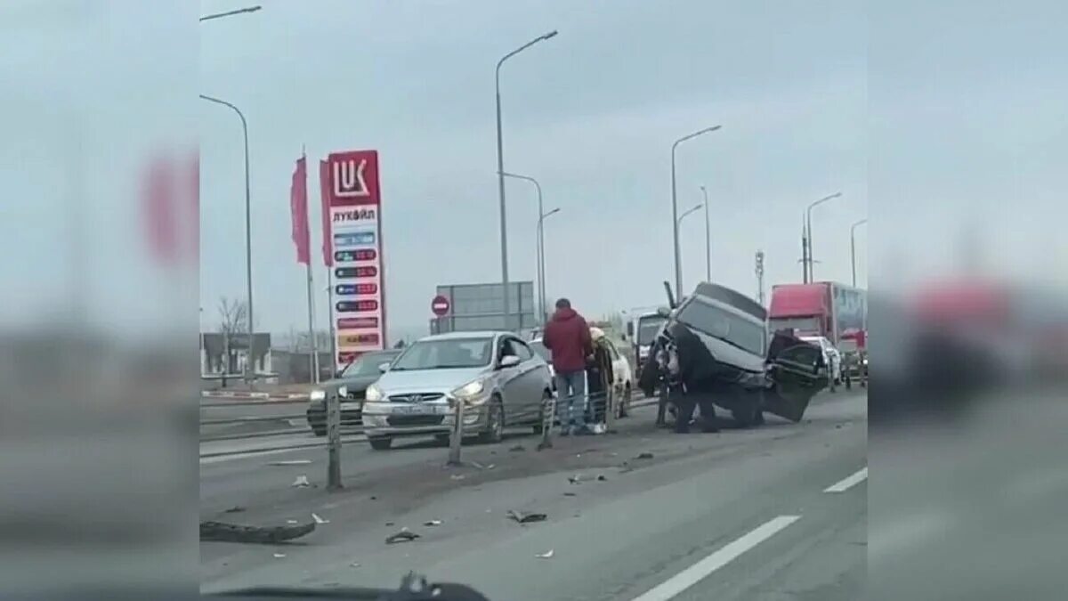 Мин воды сбил. ДТП Ставропольский край вчера. Сбили человека в Минеральных Водах. Машина после сильного ДТП.