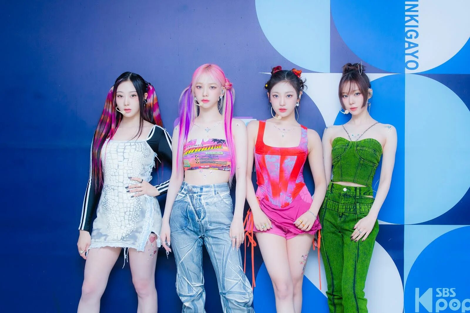 Киплер кпоп. Группа stray kids ли ноу 2021. Бахи кеплер кпоп. Группа stray kids ли ноу 2021. Группа stray kids.