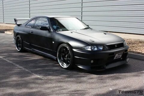 Nissan skyline gtr 33