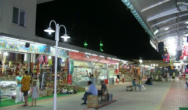 Алара гранд базар в алании. Конаклы турция рынок. Alara grand bazar. Alara grand bazaar фото. Alara grand bazaar турция.