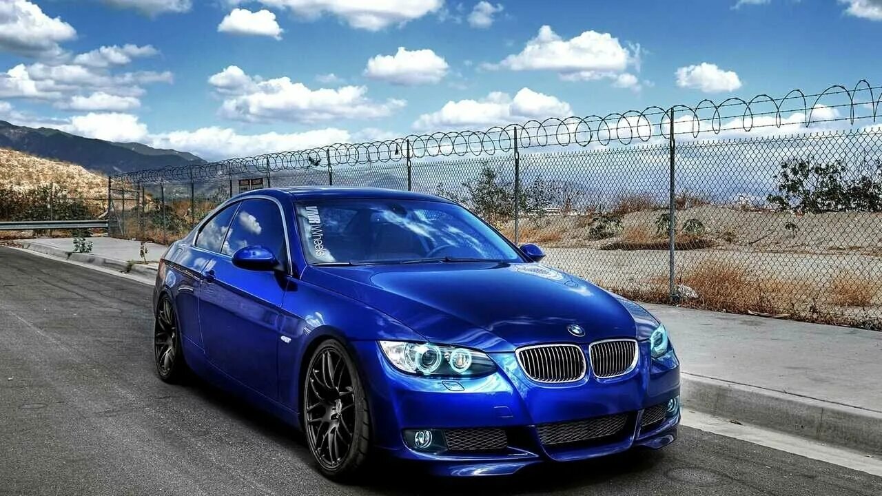 Modern-Looking Blue BMW 3-Series Gets Exteriro Tweaks Bmw, Bmw 3 series, Bmw red