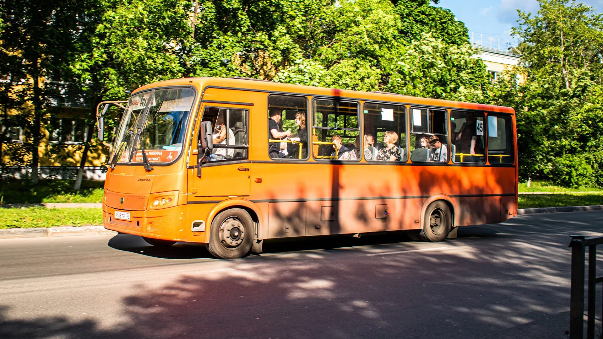 12 автобус новгород. Нижегородский автобус. автобус 371. автобус 92 нижний новгород. маршрутки нижний новгород.