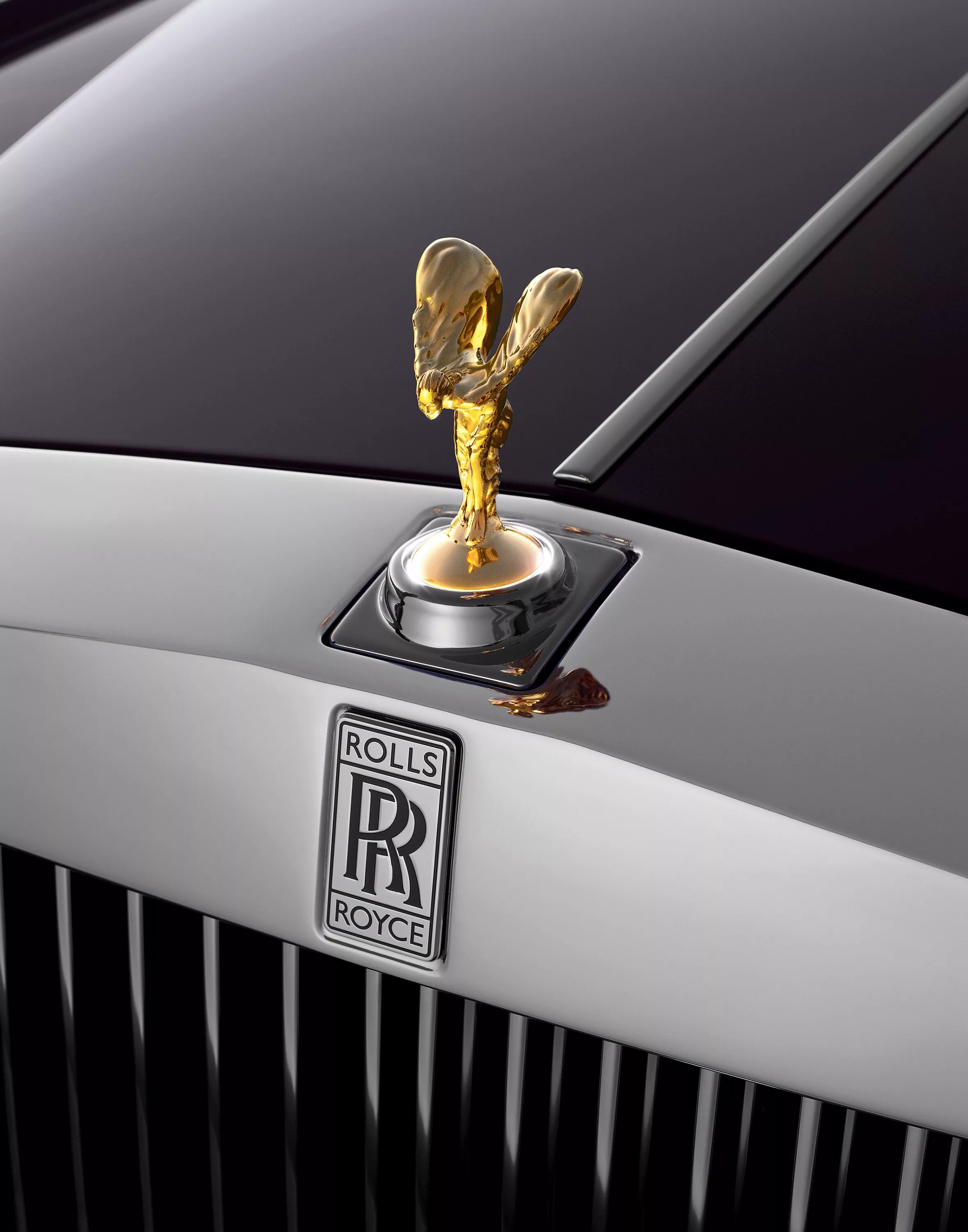 Что значит rolls. Роллс Ройс. Марка Роллс Ройс. Значки Rolls Royce Фантом. Роллс Ройс Фантом.