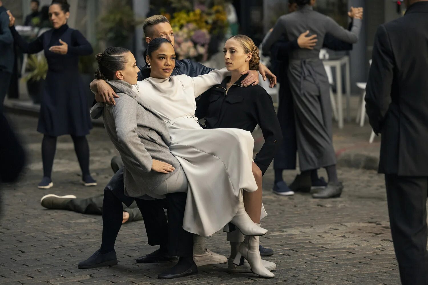 эд харрис фото из мир дикого запада. дикий запад сериал. энтони хопкинс мир дикого запада. даты выхода мир дикого запада 4. аарон пол мир дикого запада.