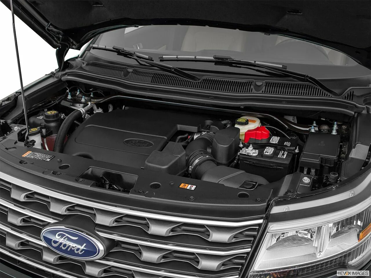 Двигатель Ford Explorer 3.5. Форд эксплорер 2018 двигатель 3.5. Ford Explorer 2013 АКБ. Ford Explorer 5 двигатель.