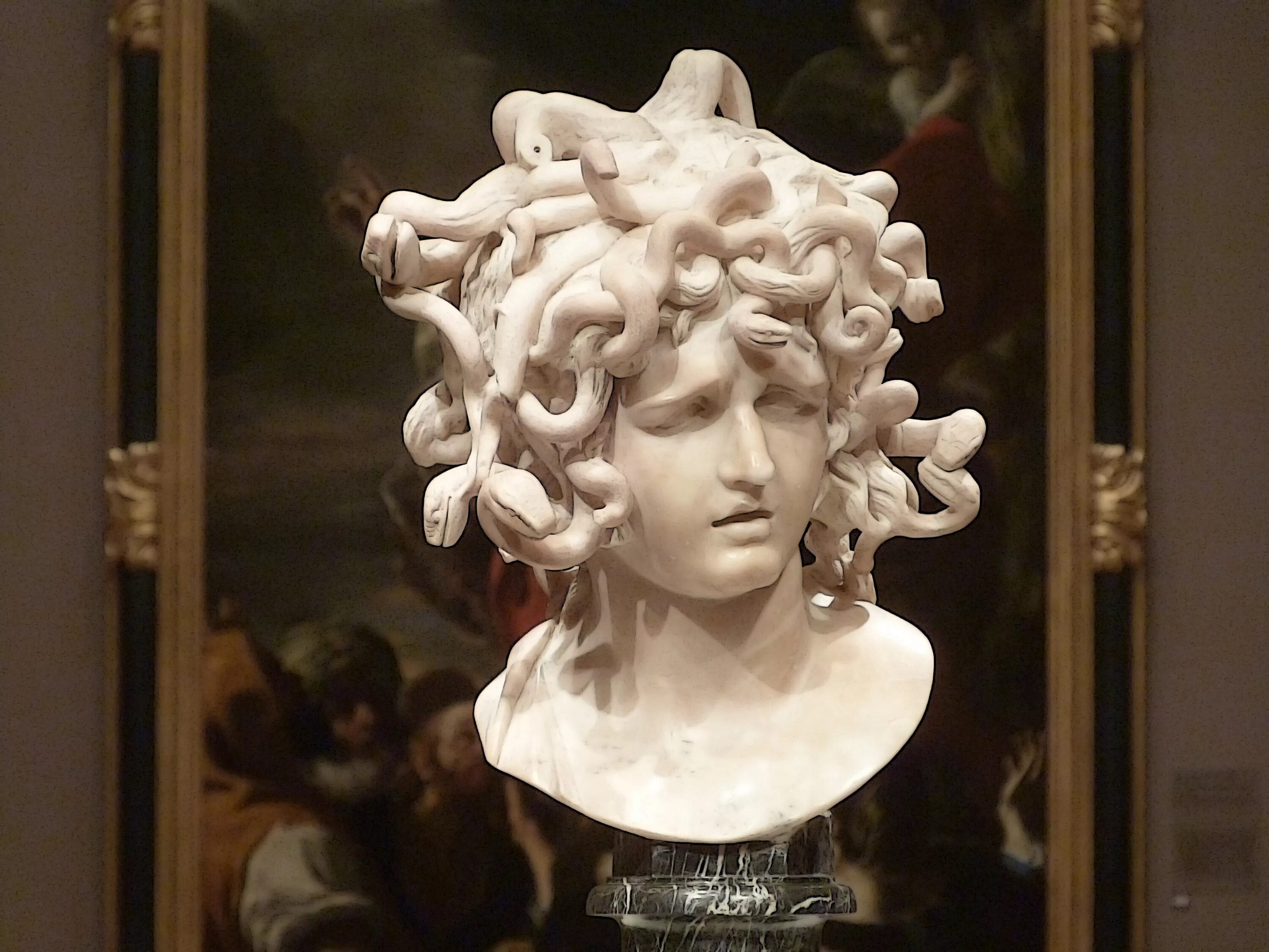 медуза горгона скульптура. медуза горгона бернини. горгона медуза 3д статуя. статуя горгоны. лучано горбатти горгона.