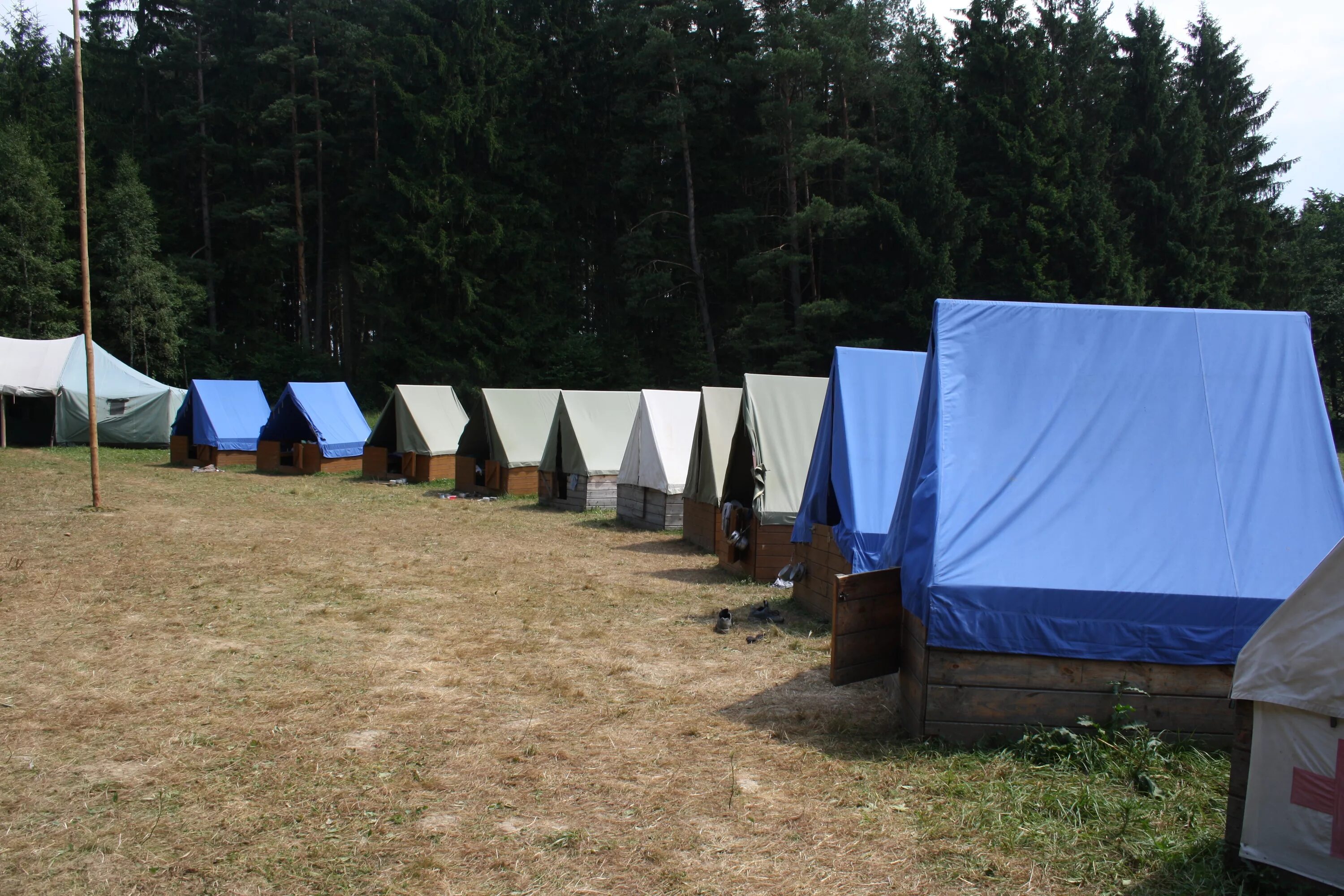 Меню палаточный лагерь. Палаточный лагерь Фавор. Россонь палаточный лагерь. Ангасолка палаточный лагерь. Палаточный лагерь Камлак.
