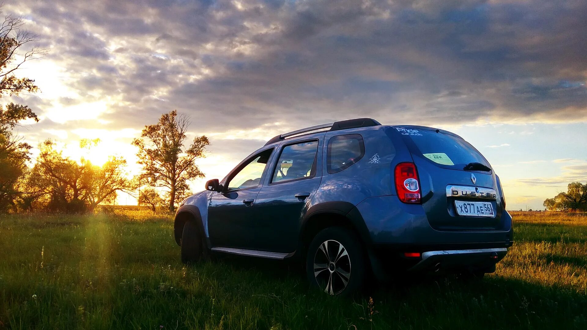 Duster 1. Рено Дастер. Рено Дастер 1.6. Renault Duster 2014.