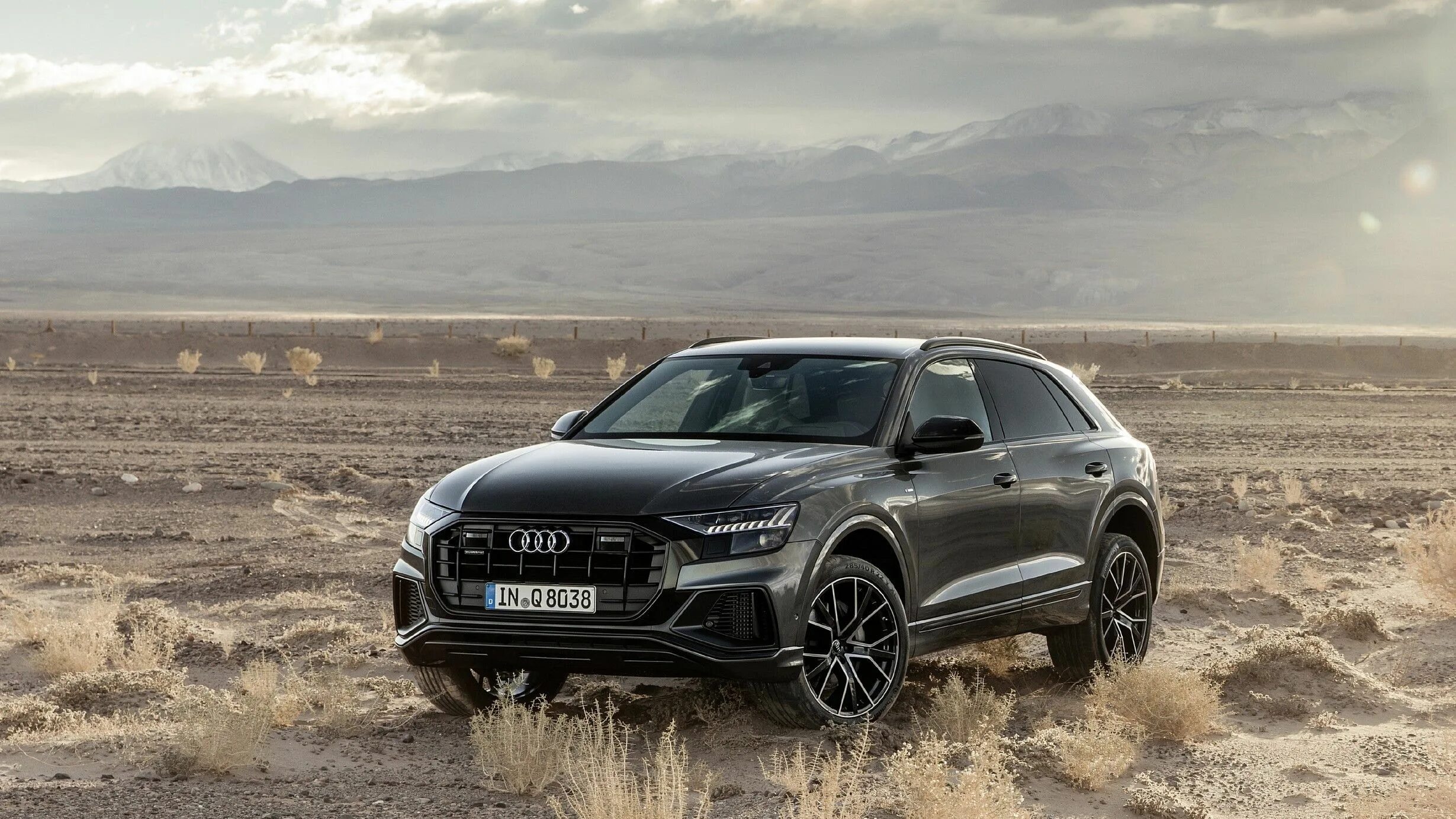 Audi q8 mtr. Ауди q8 2022. Ауди кроссовер 2023 q8. Ку 8 москва. Ауди ку 8 2022.