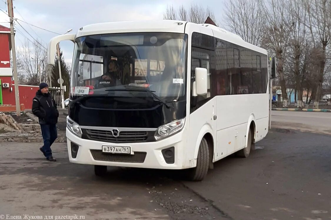 Автобус глубокий каменск шахтинский. Автобусы Каменск Шахтинский. Автобус 303 Каменск Шахтинский. Автовокзал Каменск Шахтинский Донецк. Гуково Каменск Шахтинский автобус.