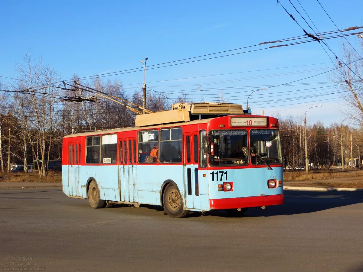 Троллейбус ЗИУ Челябинск. ЗИУ 682г Челябинск. ЗИУ 10 Челябинск. 10 Троллейбус Челябинск.